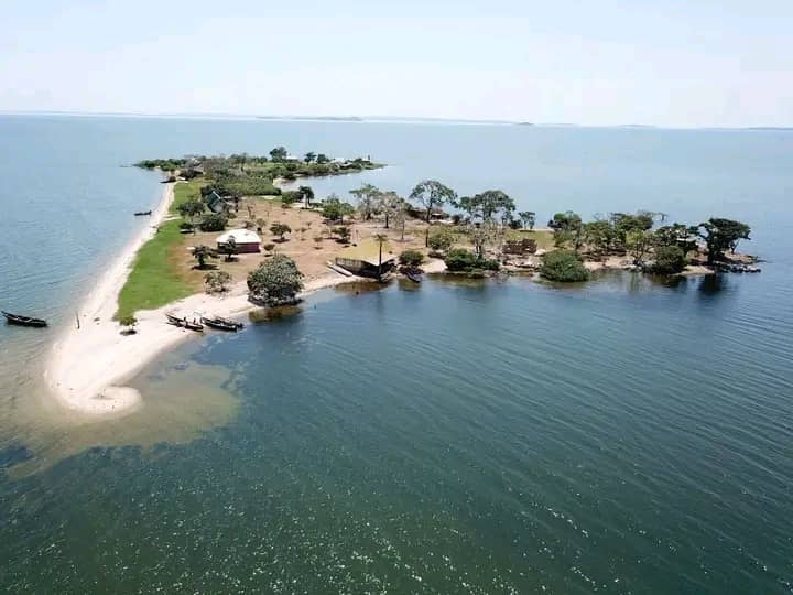 Lakeview Residential Land in Kitoro, Entebbe located in Kitoro, Entebbe Municipality - Sarah Sanctuary Homes